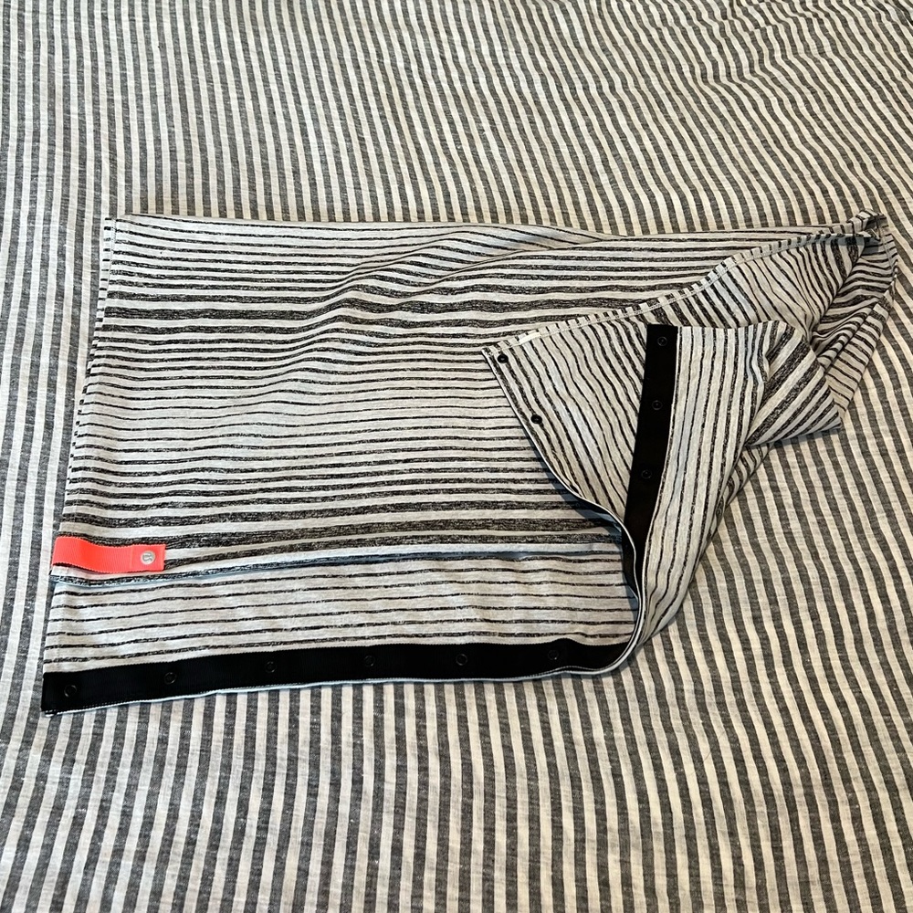 lululemon Vinyasa Scarf